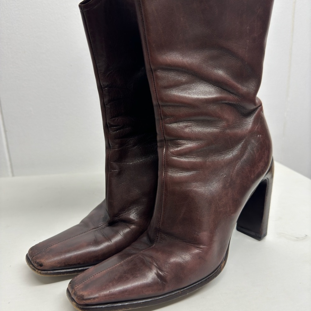 Gucci boots size 7B